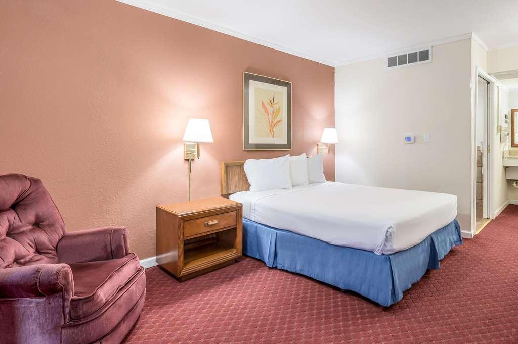 Americas Best Value Inn St. Joseph At I-29 Szoba fotó
