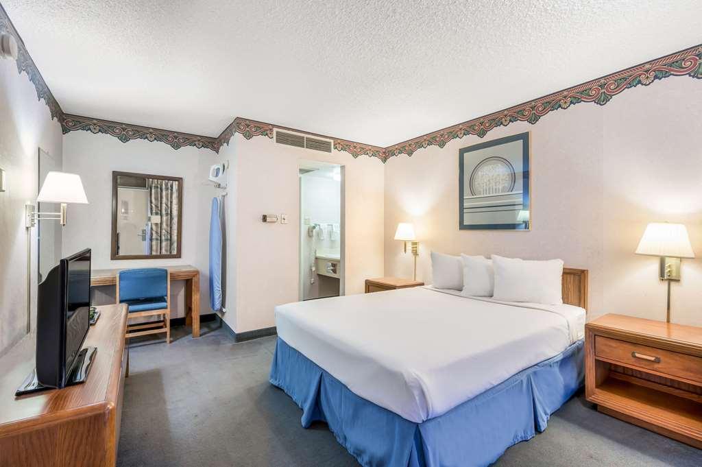 Americas Best Value Inn St. Joseph At I-29 Szoba fotó