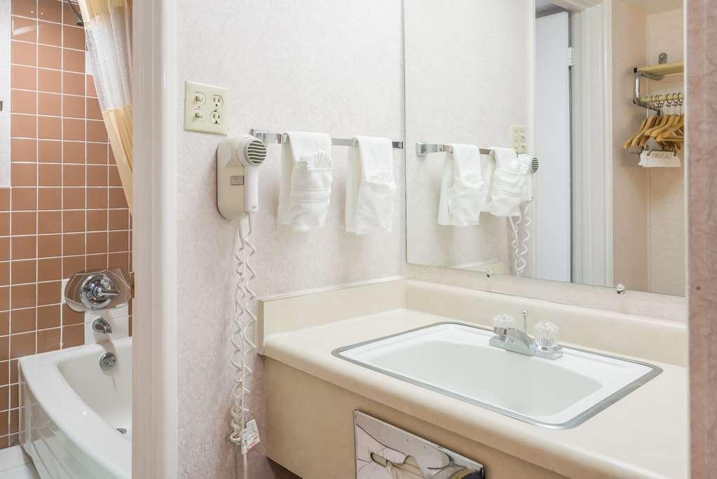 Americas Best Value Inn St. Joseph At I-29 Kültér fotó