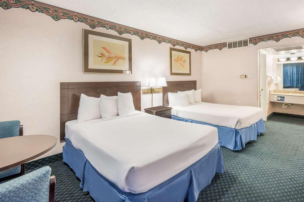 Americas Best Value Inn St. Joseph At I-29 Szoba fotó