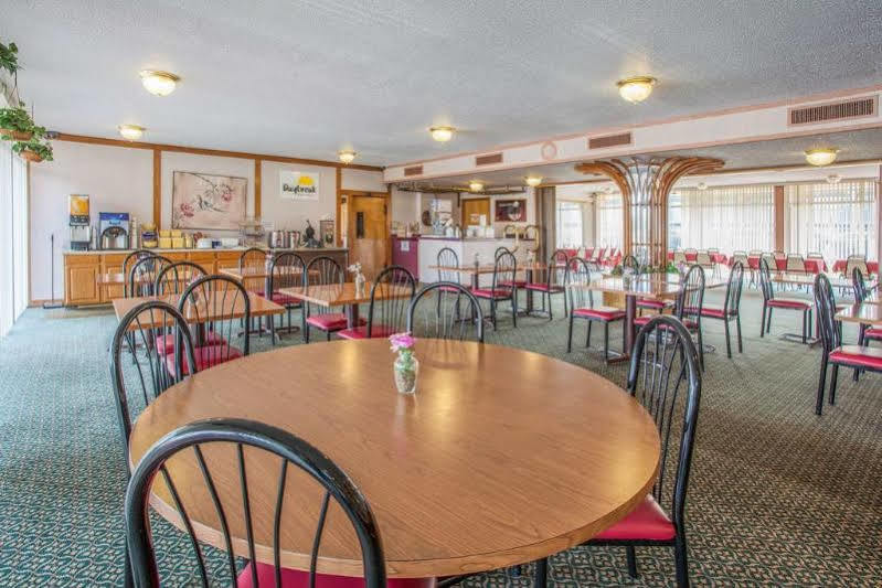 Americas Best Value Inn St. Joseph At I-29 Kültér fotó